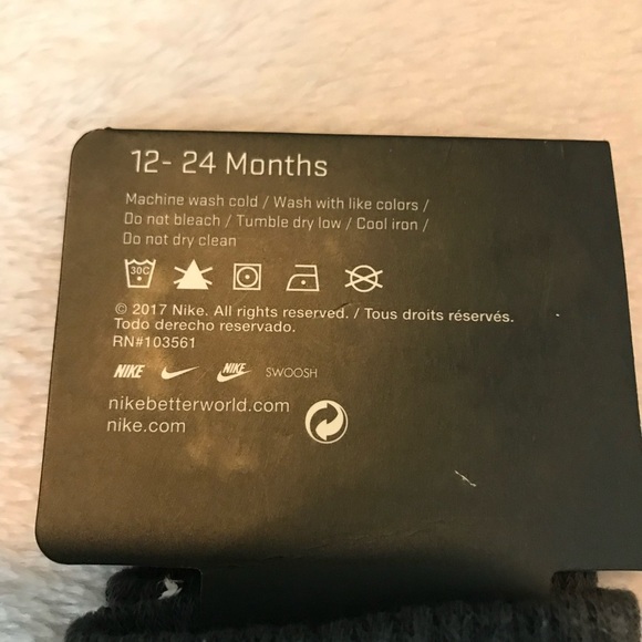 New Infant Baby NIKE Lightweight Ankle Socks 12-24 Months One Pair New - Picture 6 of 7